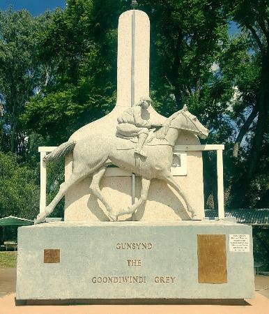 A statue of the champion Australian thoroughbred horse, Gunsynd, known as the Goodiwindi Grey, was erected in his honour in his hometown. During his illustrious career, Gunsynd won 29 races and was only defeated once.